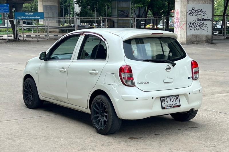 NISSAN MARCH 2011