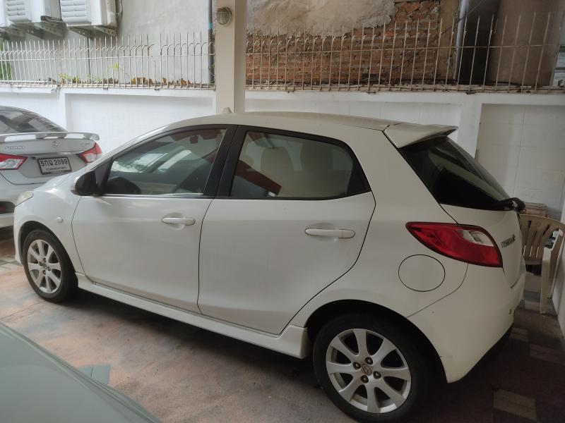 MAZDA mazda 2 2010