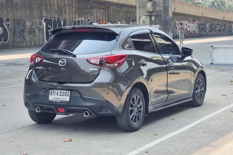 MAZDA 2 2017