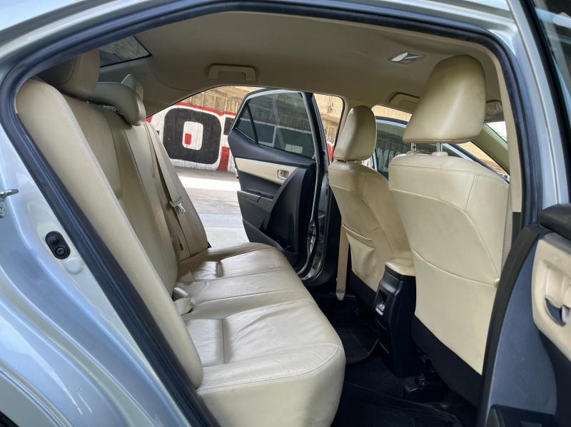 TOYOTA Corolla Altis 2019