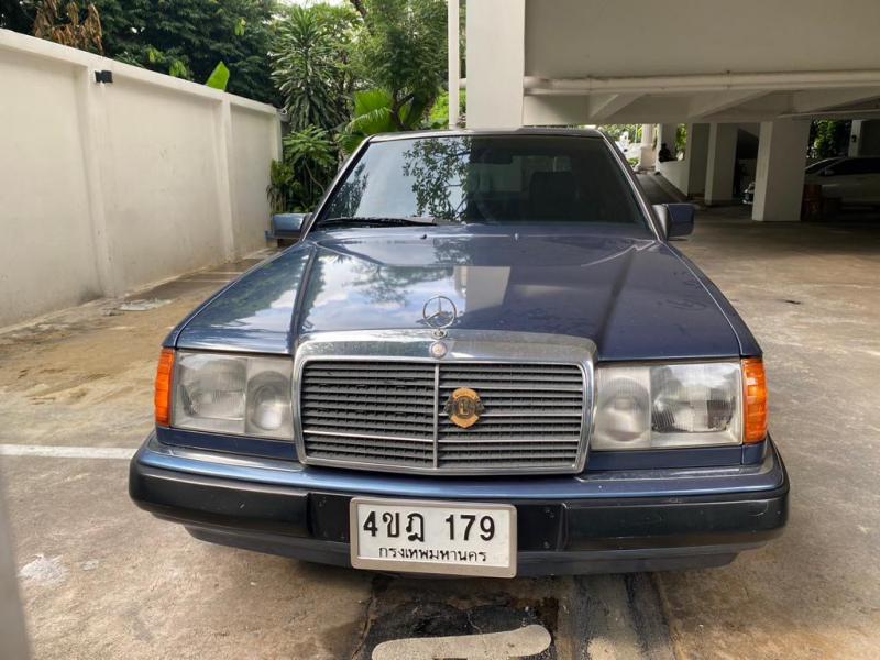 BENZ BENZ 220E 1993