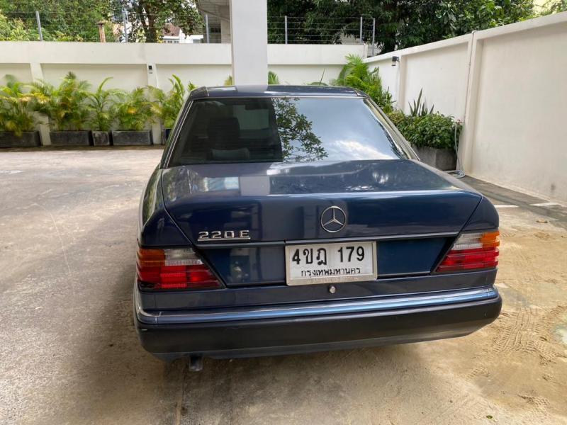 BENZ BENZ 220E 1993