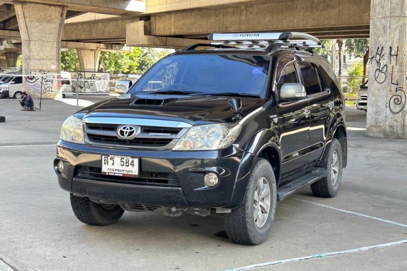TOYOTA FORTUNER 2006