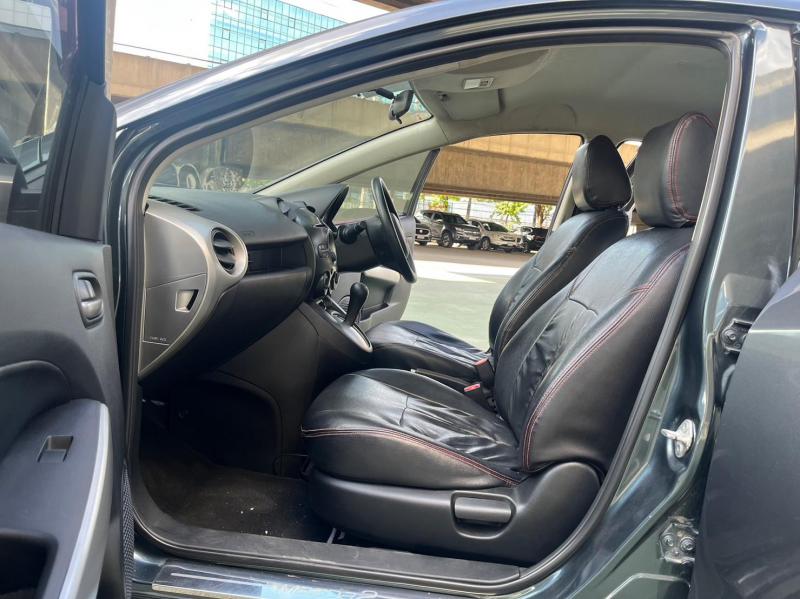 MAZDA 2 2011