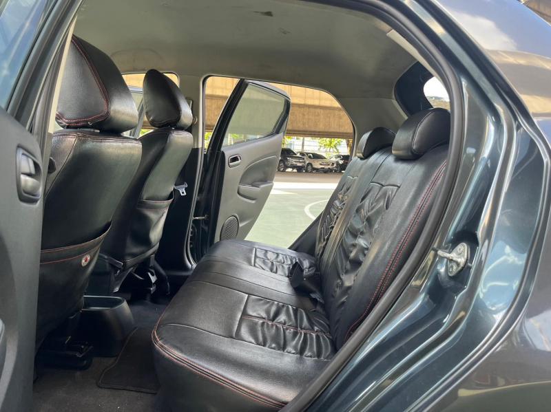 MAZDA 2 2011