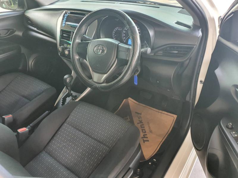 TOYOTA Yaris Ativ รุ่น 1.2 2018