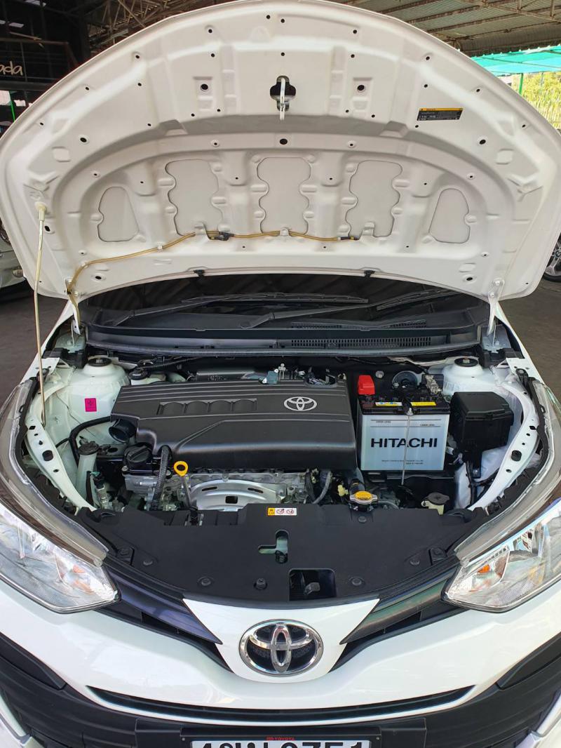 TOYOTA Yaris Ativ รุ่น 1.2  2018