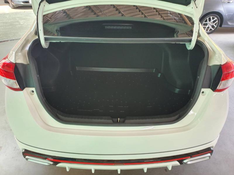 TOYOTA Yaris Ativ รุ่น 1.2 2018