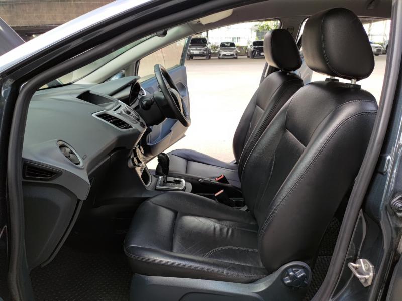 FORD FIESTA 2012