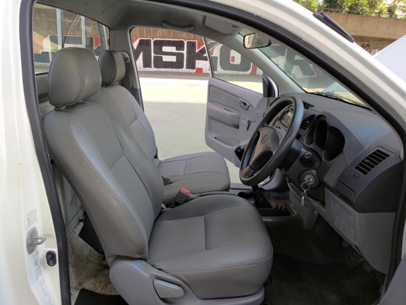 TOYOTA Hilux VIGO 2010