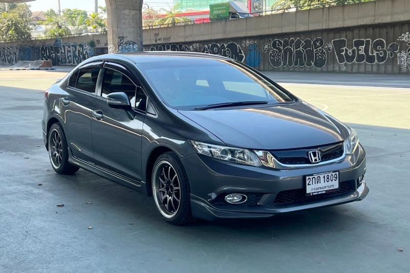 HONDA Civic FB 2013