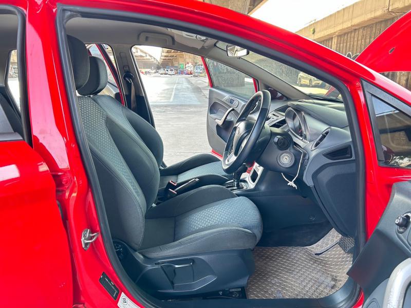 FORD Fiesta 2012