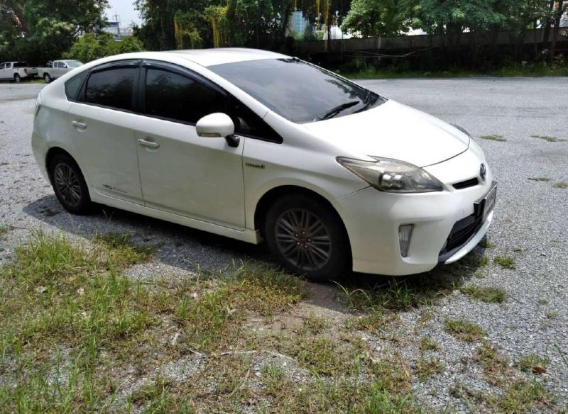 TOYOTA PRIUS 2012