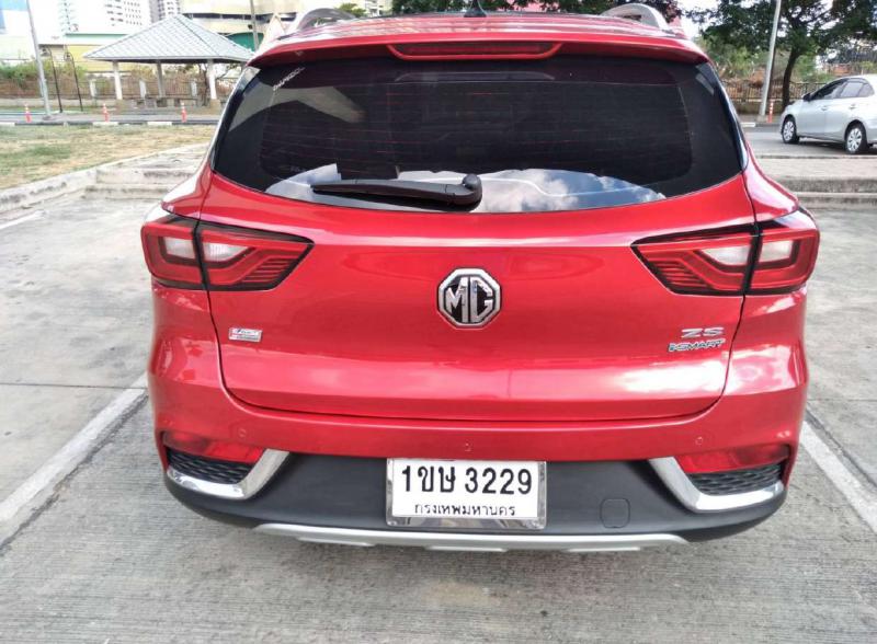 MG ZS1 2019