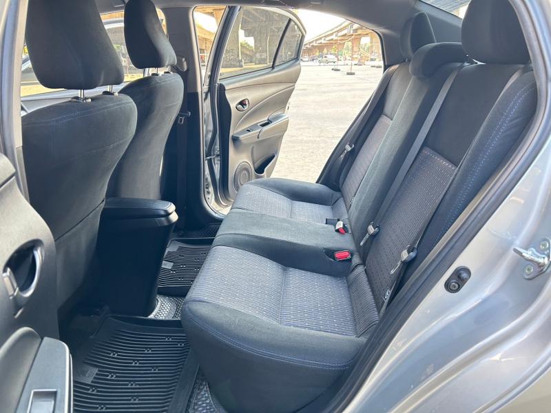 TOYOTA Yaris ATiV 2018