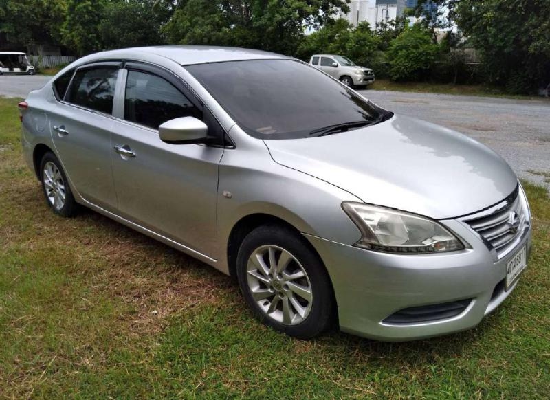 NISSAN SYLPHY 2012