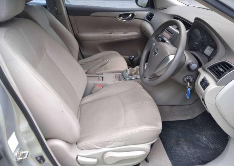 NISSAN SYLPHY 2012