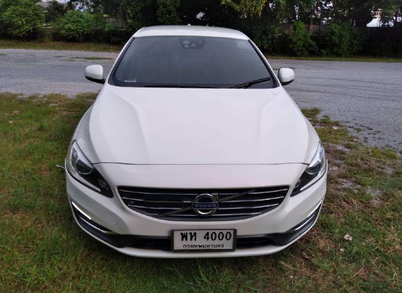 VOLVO S60 2015