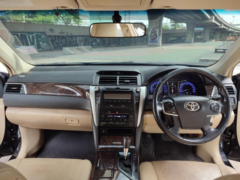 TOYOTA Camry 2016