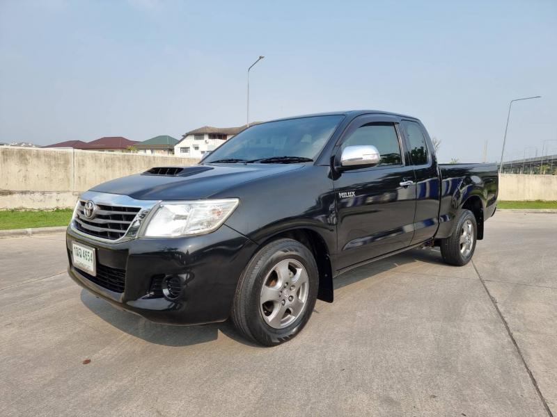 TOYOTA vigo 2.5E 2014