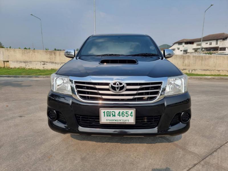 TOYOTA vigo 2.5E 2014