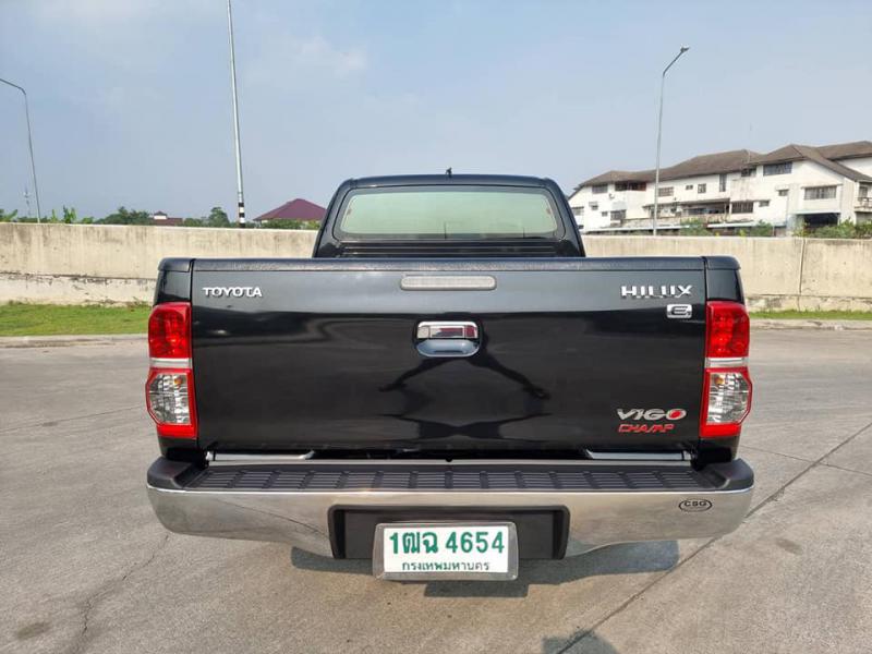 TOYOTA vigo 2.5E 2014