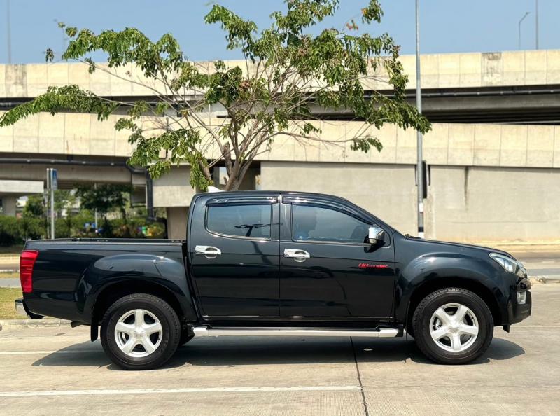 ISUZU Dmax HiLander Navi 2014