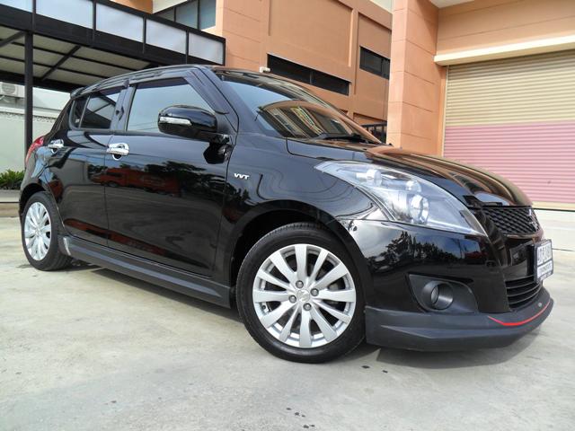 SUZUKI Swift 2015