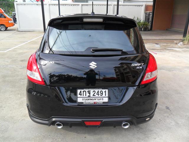 SUZUKI Swift 2015