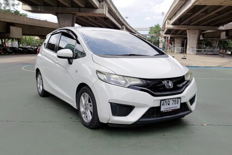 HONDA  JAZZ  2015