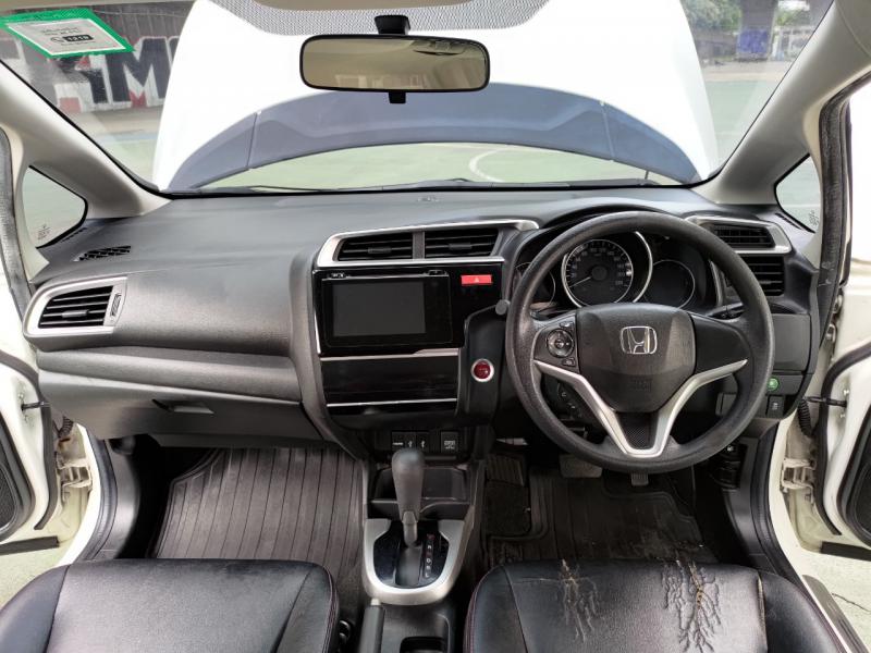 HONDA JAZZ 2015