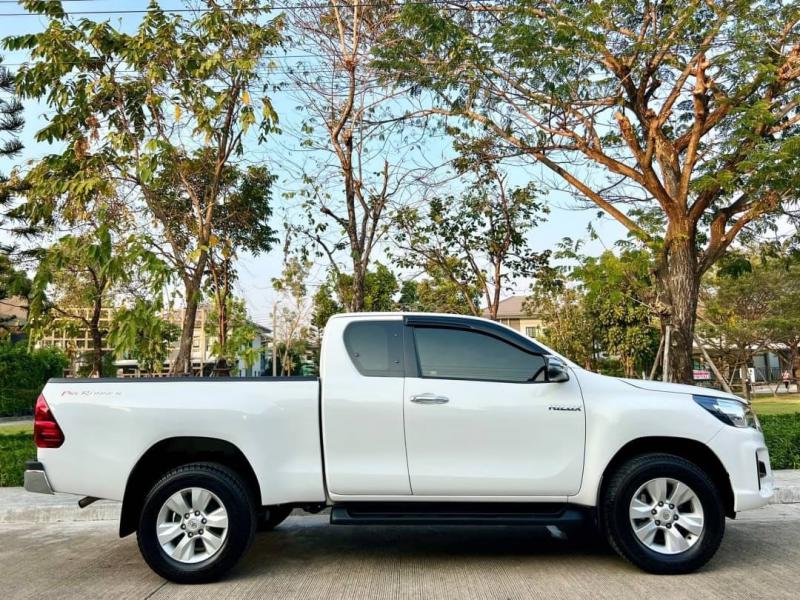 TOYOTA Revo 2.4E Prerunner 2019