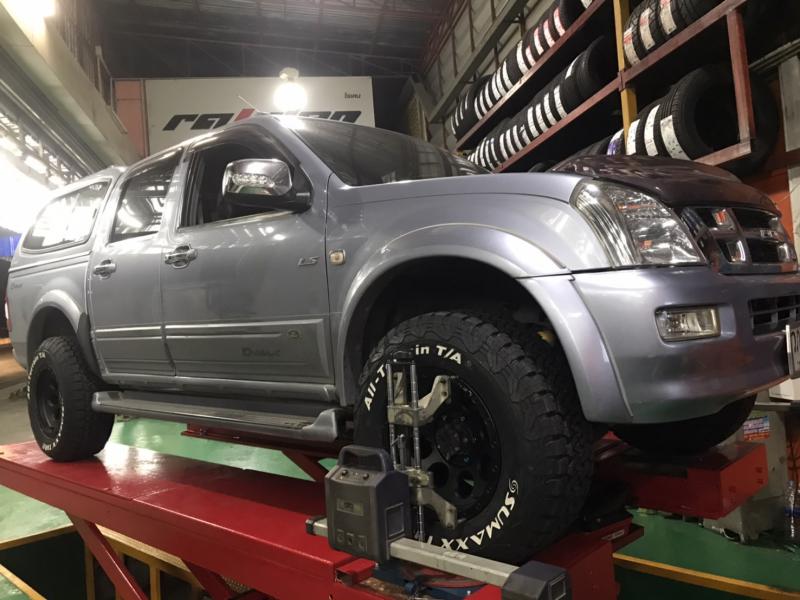 ISUZU Dmax 2003