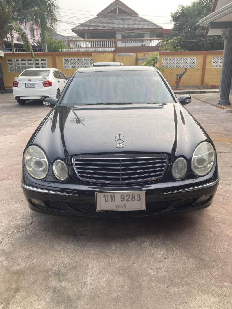 BENZ E200 2004