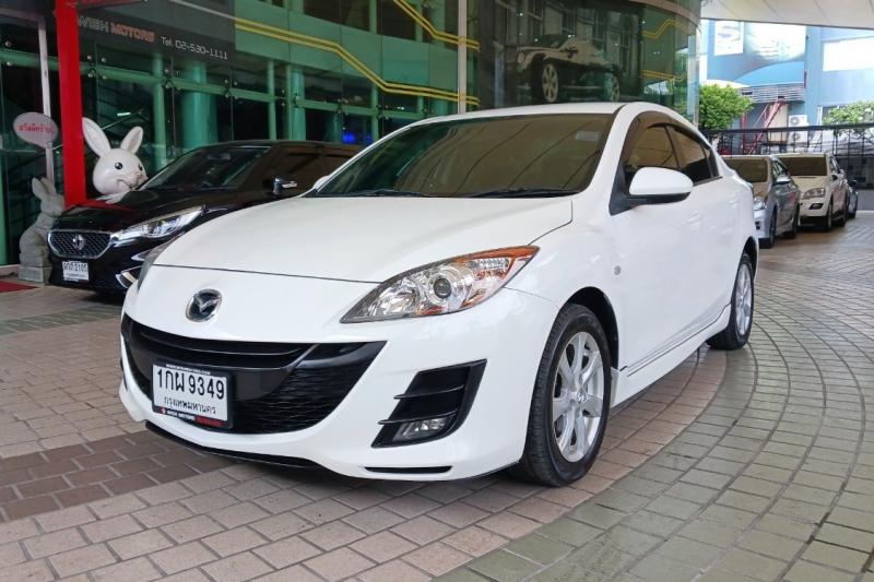 MAZDA 3 2013