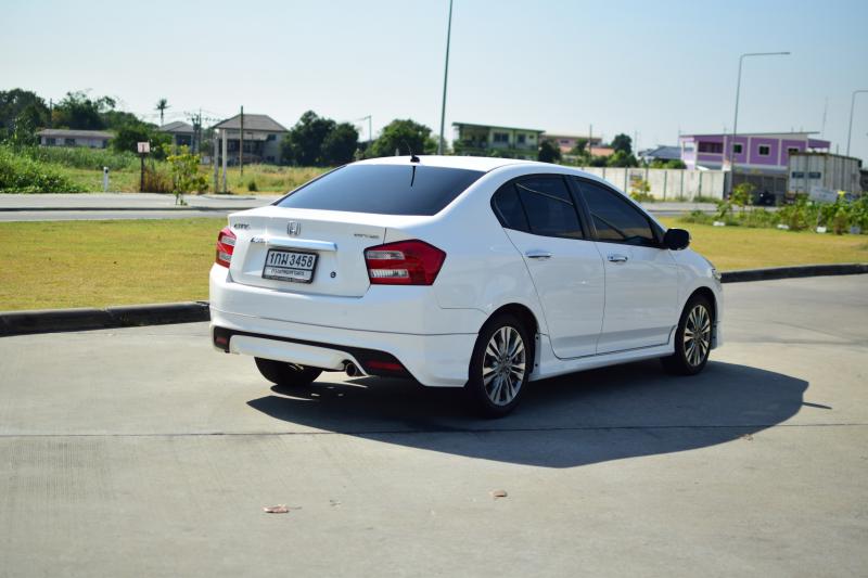 HONDA SV 2013