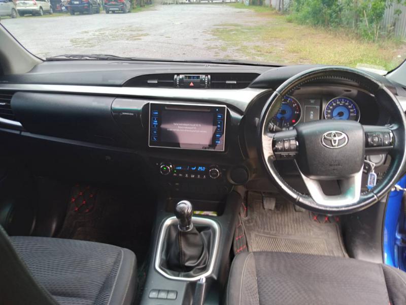 TOYOTA HILUX  VIGO 2016