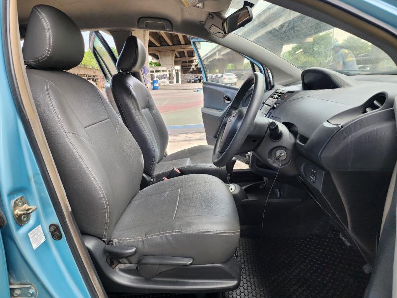 TOYOTA Yaris 2007