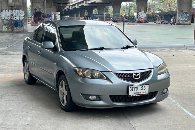 MAZDA 3 2006