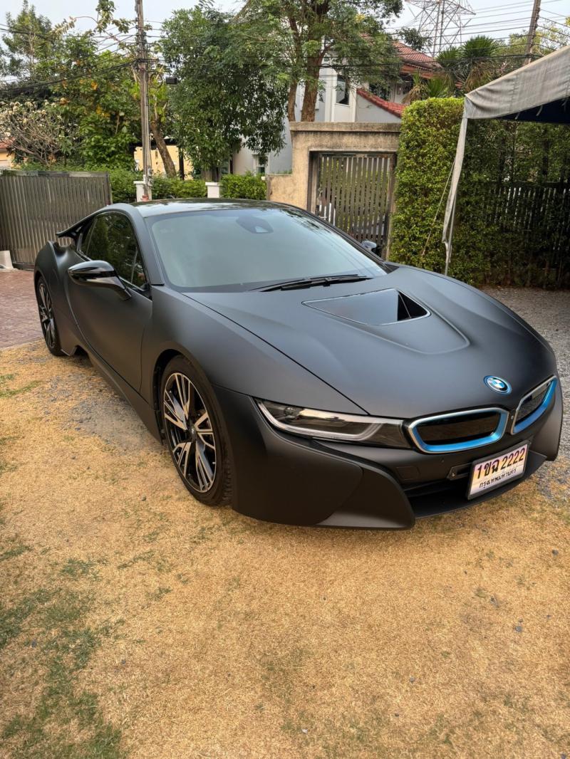 BMW I8 2016