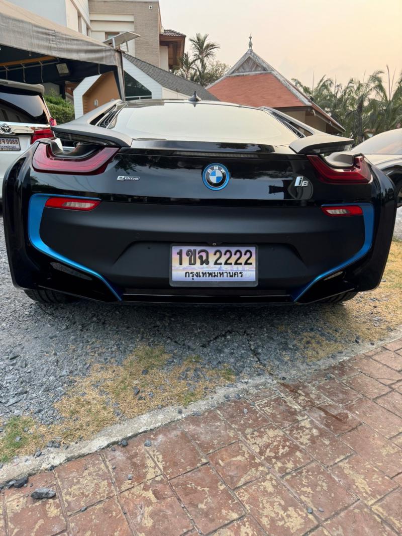 BMW I8 2016