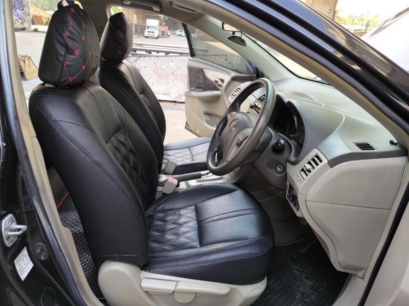 TOYOTA Altis 2010