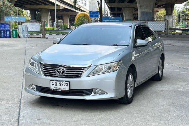 TOYOTA CAMRY 2012