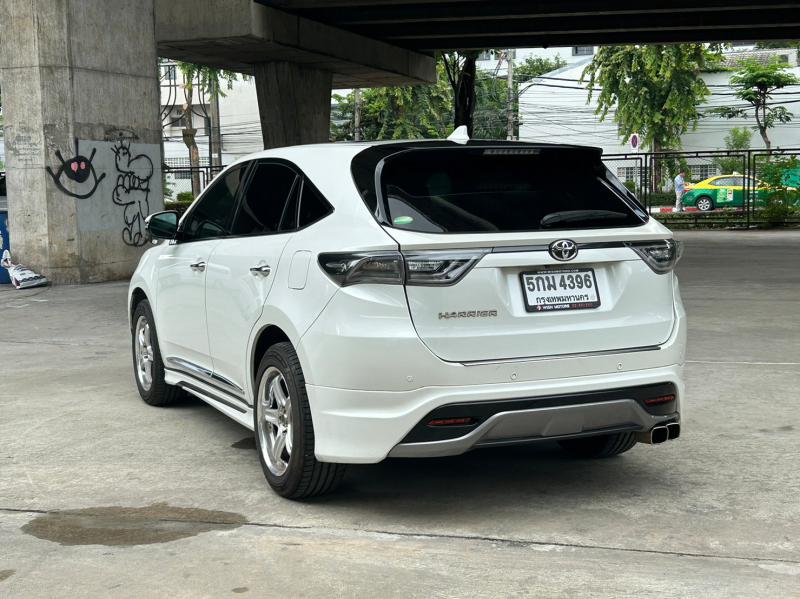 TOYOTA Harrier 2014