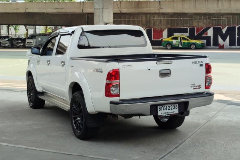 TOYOTA Hilux VIGO Champ 2012