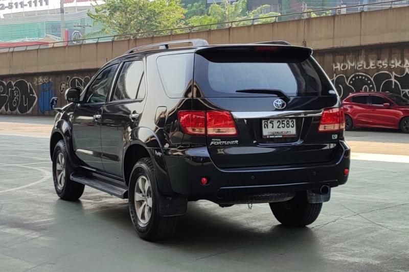 TOYOTA FORTUNER 2006