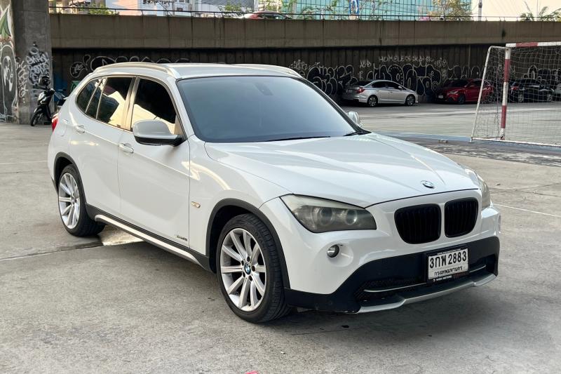 BMW X1 2011