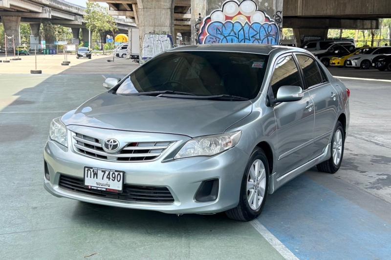 TOYOTA ALTIS 2010