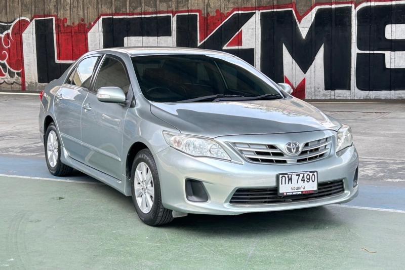 TOYOTA ALTIS 2010