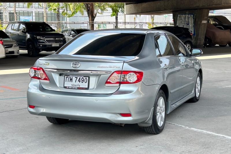 TOYOTA ALTIS 2010